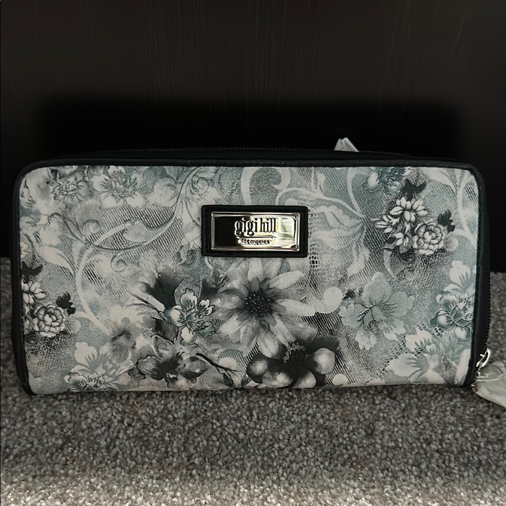 Sleek Black and Gray Wallet with Elegant Floral Design